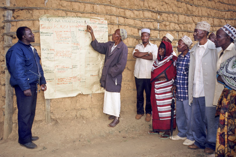 Participatory project planning with &lt;p&gt;smallholder farmers, Tanzania